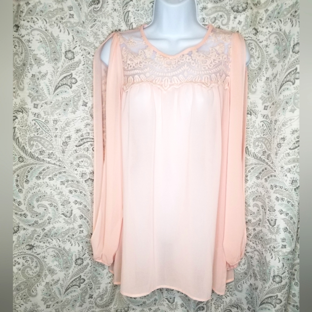 Christian Caliendo Small Pink Split-sleeve Blouse